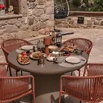 La De Madeleine - Stone With Outdoor Hot Tub In Arcadia, Peloponnese Villa