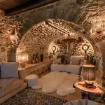 Villa La De Madeleine - Stone With Outdoor Hot Tub In Arcadia, Peloponnese *