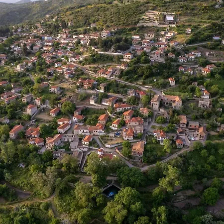La De Madeleine - Stone With Outdoor Hot Tub In Arcadia, Peloponnese Agios Ioannis (Arcadia)