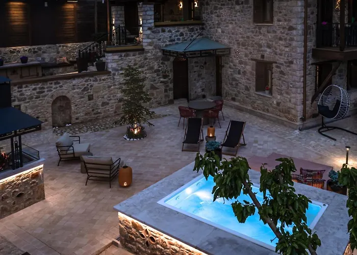 La De Madeleine - Stone With Outdoor Hot Tub In Arcadia, Peloponnese Villa Agios Ioannis (Arcadia)