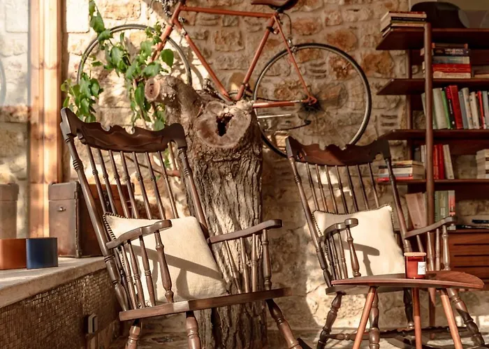 Villa La De Madeleine - Stone With Outdoor Hot Tub In Arcadia, Peloponnese