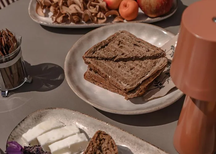 Villa La De Madeleine - Stone With Outdoor Hot Tub In Arcadia, Peloponnese