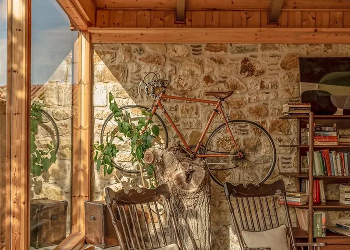 La De Madeleine - Stone With Outdoor Hot Tub In Arcadia, Peloponnese * Agios Ioannis (Arcadia)
