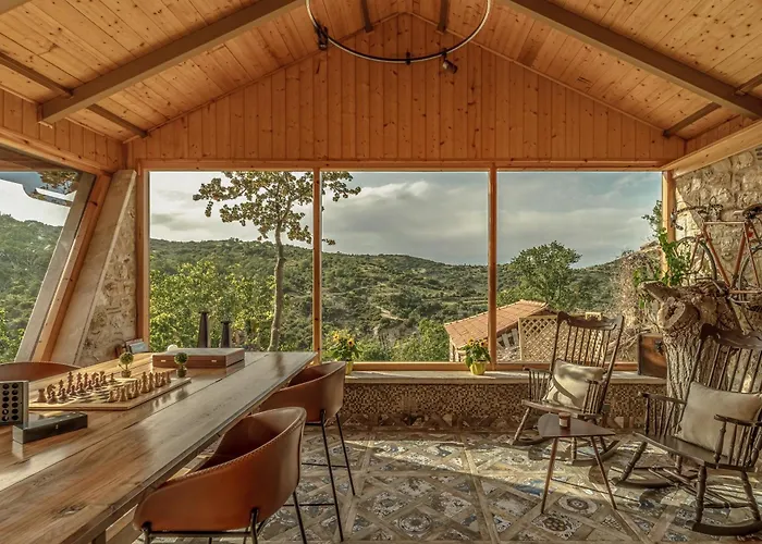 Villa La De Madeleine - Stone With Outdoor Hot Tub In Arcadia, Peloponnese *