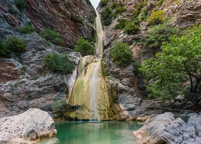 Villa La De Madeleine - Stone With Outdoor Hot Tub In Arcadia, Peloponnese *